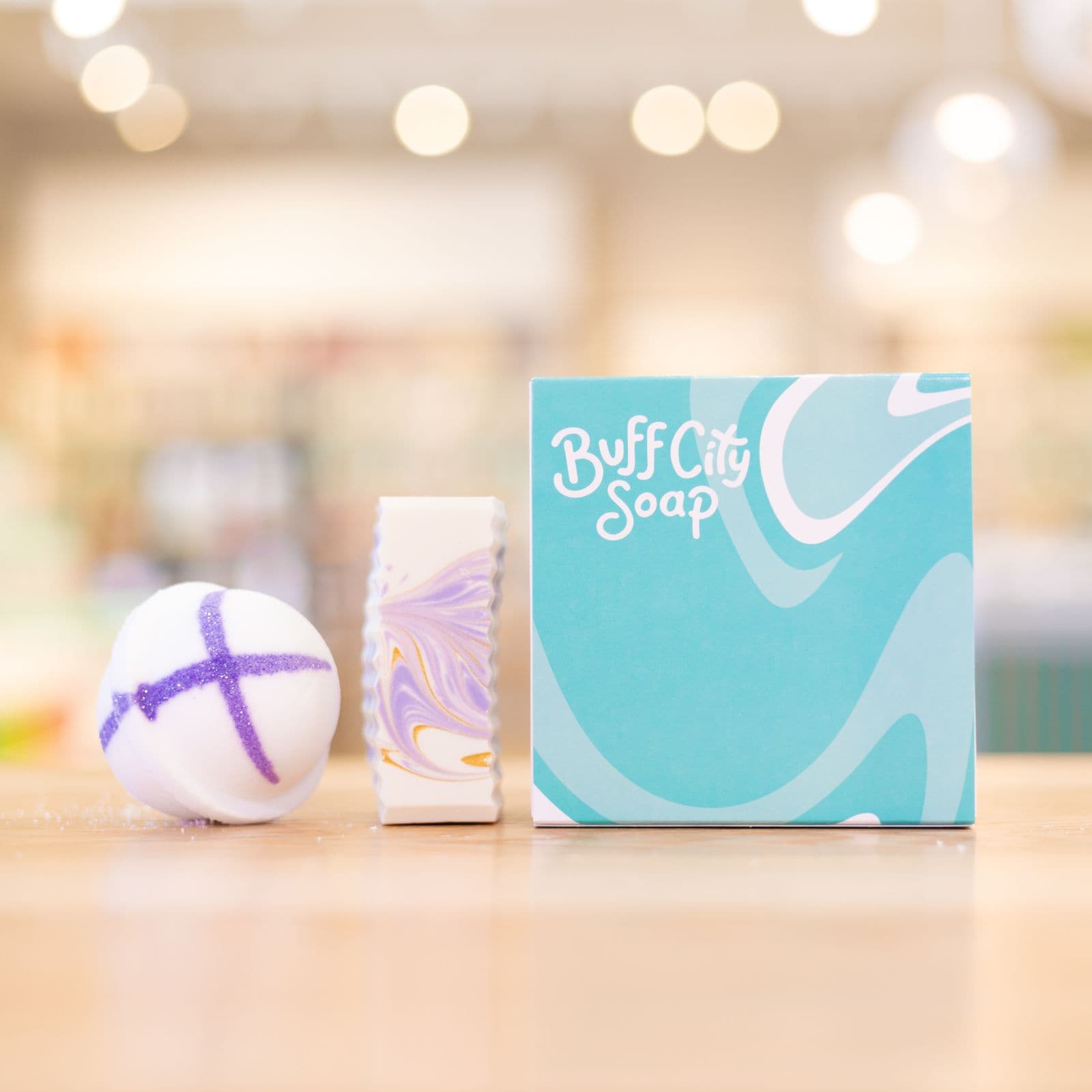 https://buffcitysoap.com/cdn/shop/products/lavender-2-piece-gift-set-buff-city-soap_1600x.jpg?v=1666879311